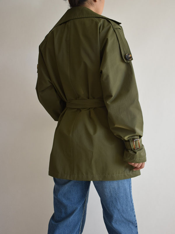 ترنچ کت کوتاه