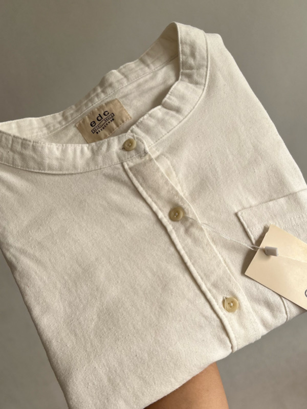 شومیز سفید edc