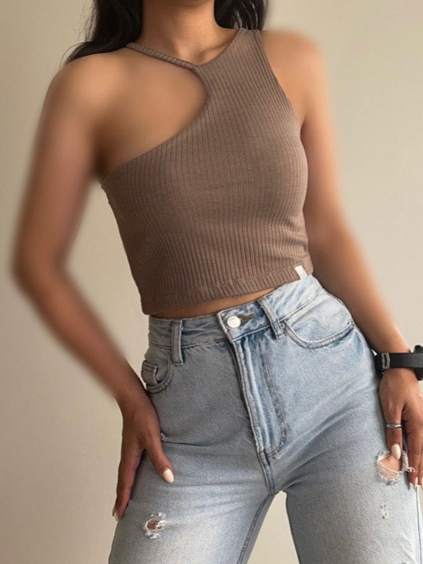 کراپ تاپ رومی