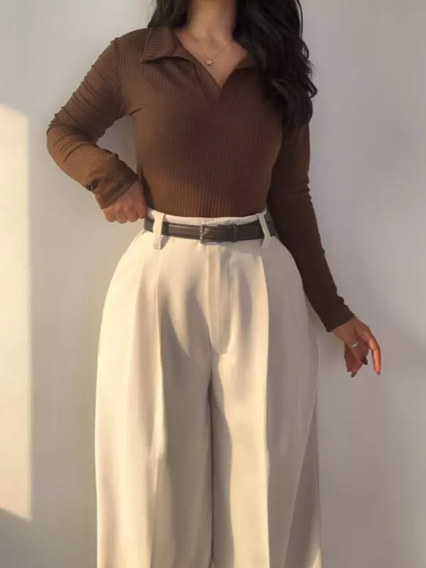 بلوز یقه شکاری