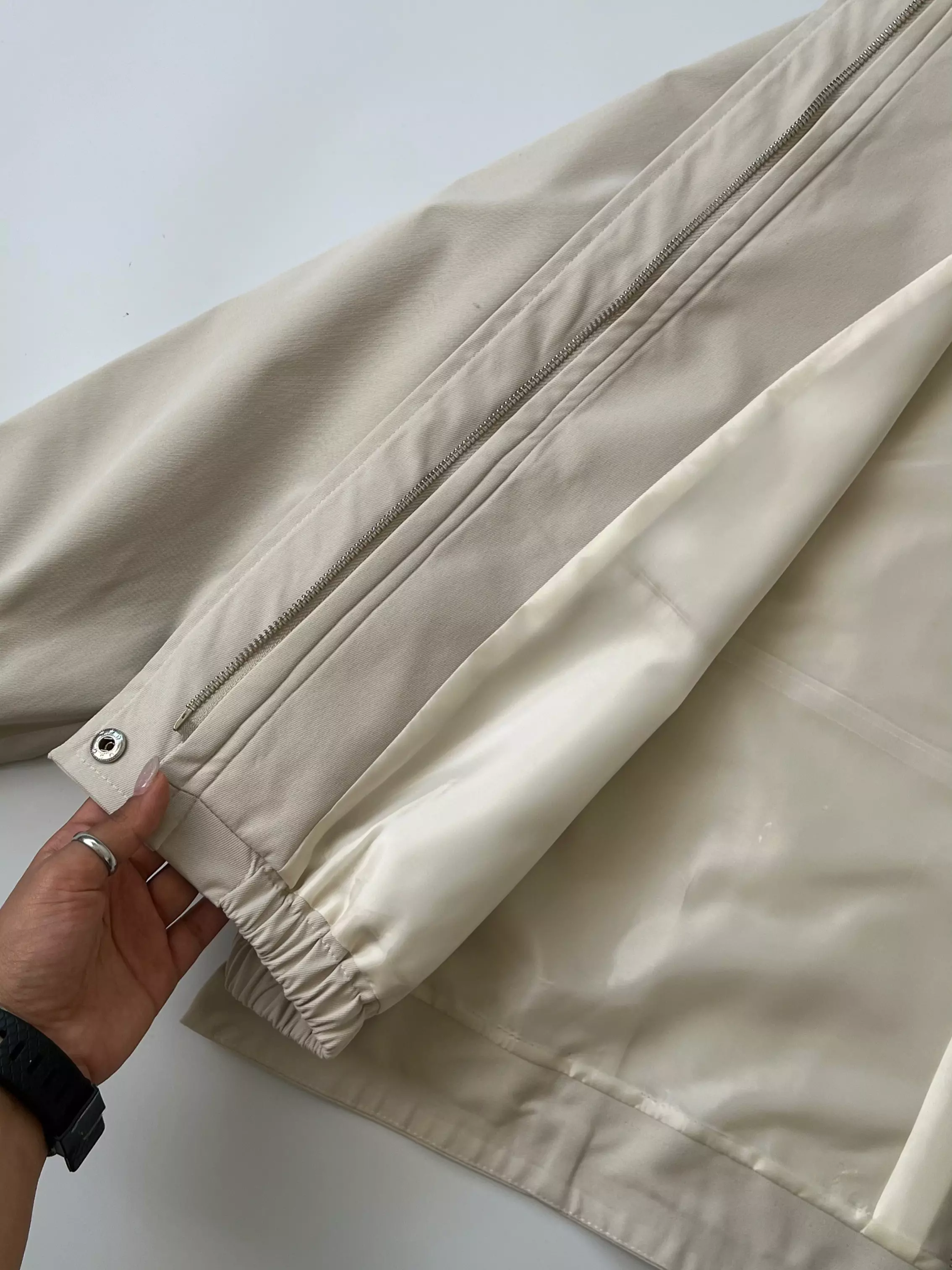 بارانی کلاهدار