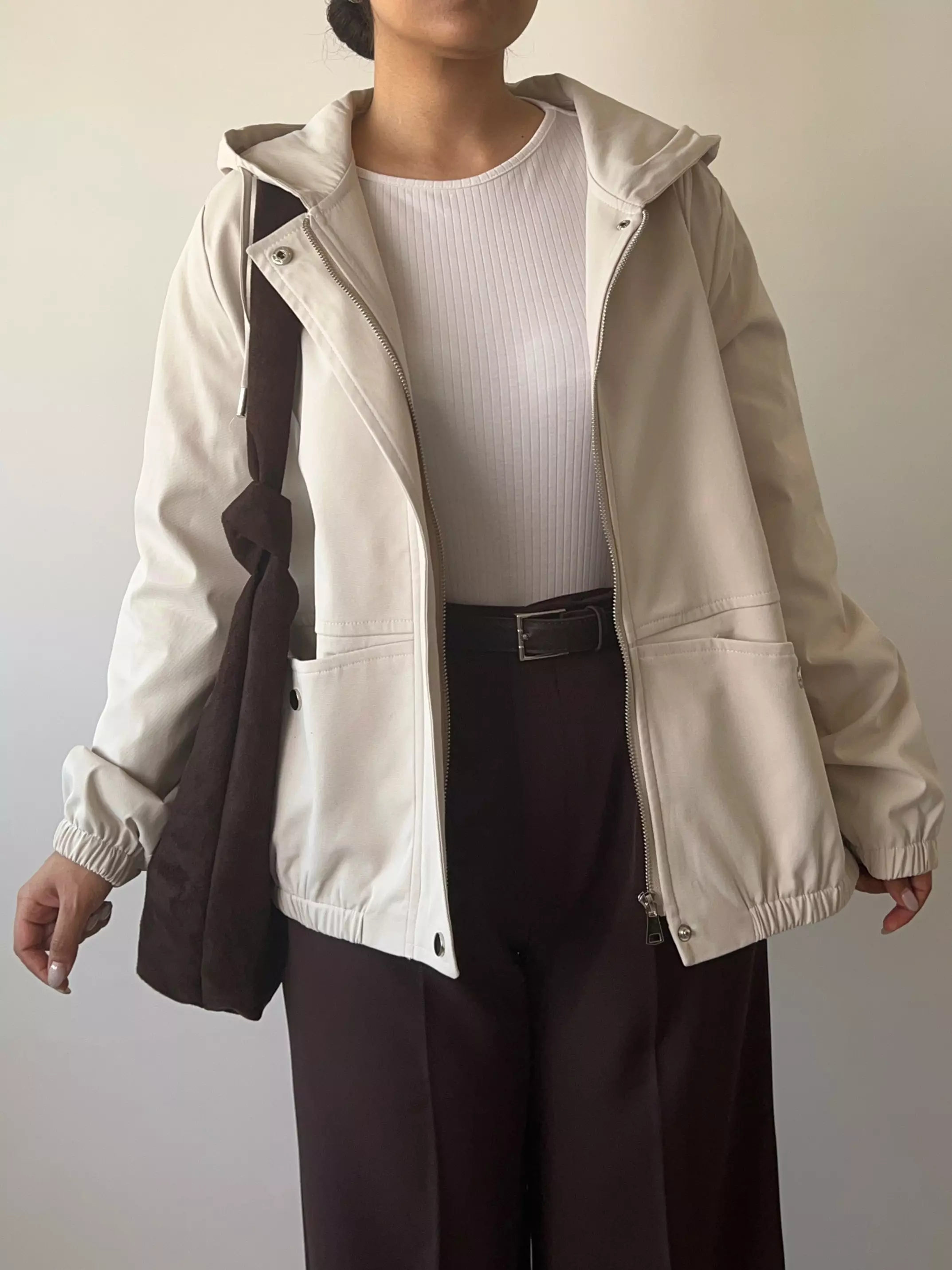 بارانی کلاهدار