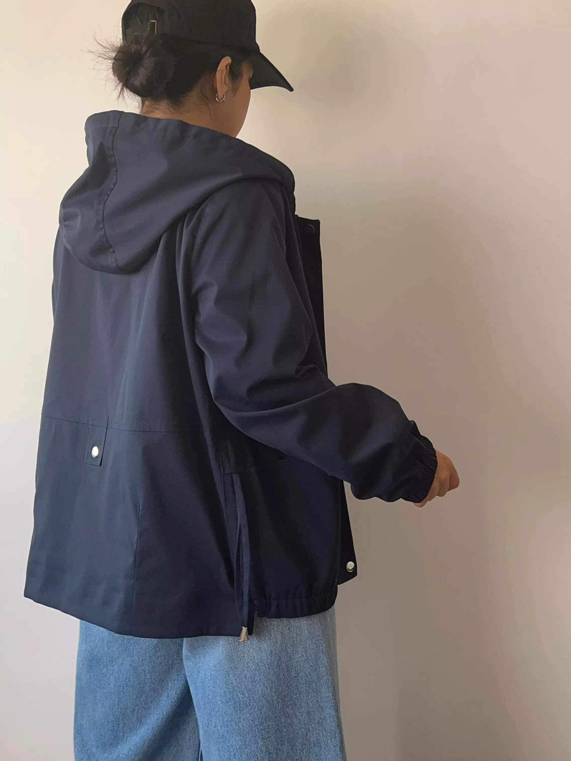 بارانی کلاهدار