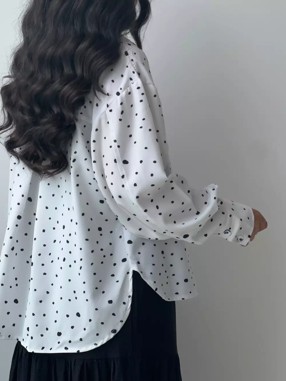 شومیز خال خالی